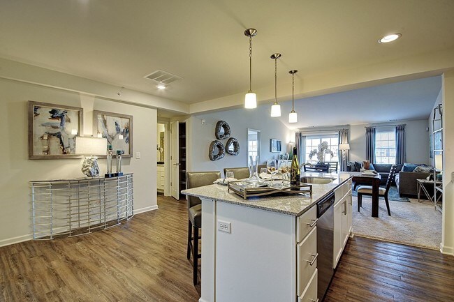 Building Photo - 4135 Pond Willow Ct
