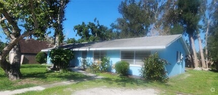 Building Photo - 4136 S Lockwood Ridge Rd
