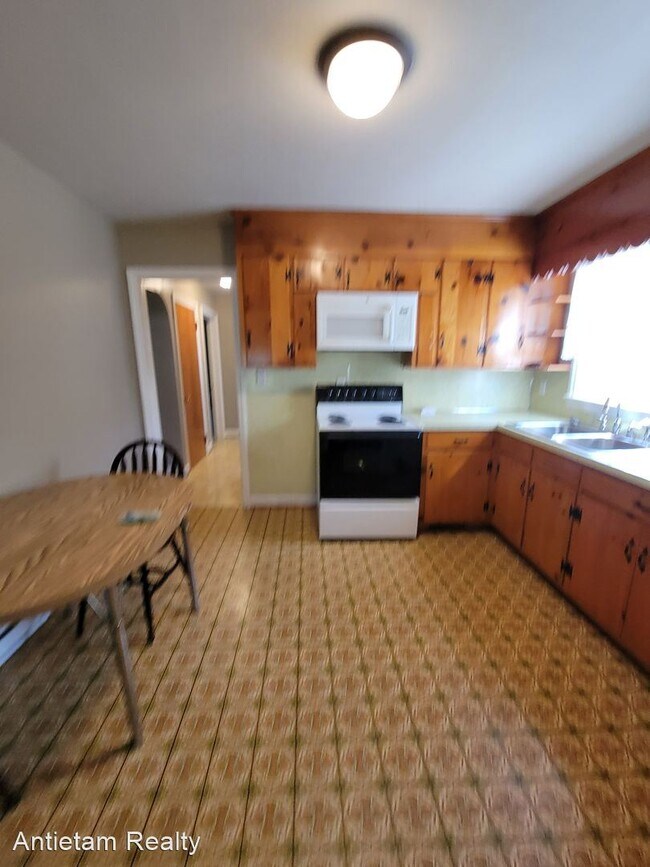 Building Photo - 2 br, 1 bath House - 3289 Anthony Highway