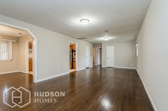 Building Photo - 50 Bonnie Brook Ave