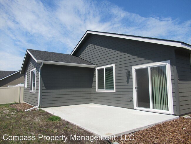 Foto del edificio - 3 br, 2 bath House - 5071 W Mangowood