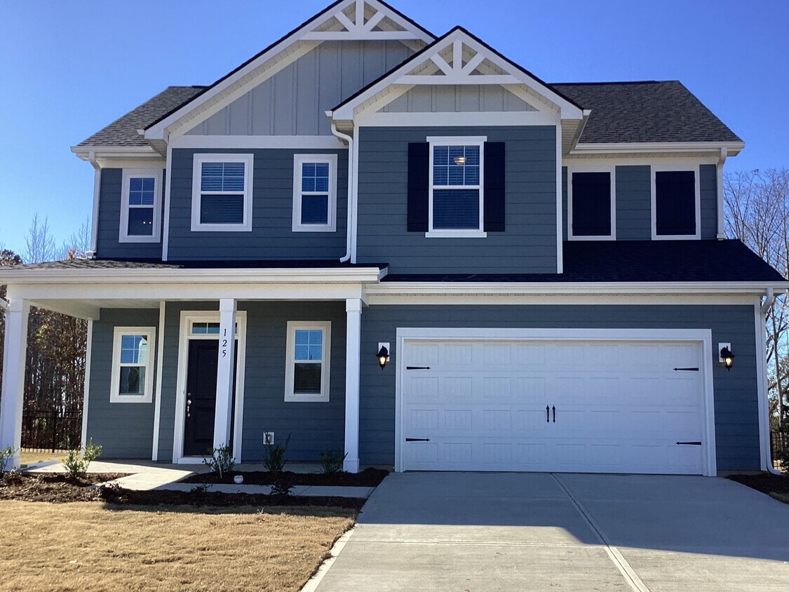 125 Hazel Park Drive House for Rent in Mooresville, NC