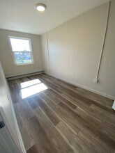 Building Photo - 222 Maxwell St