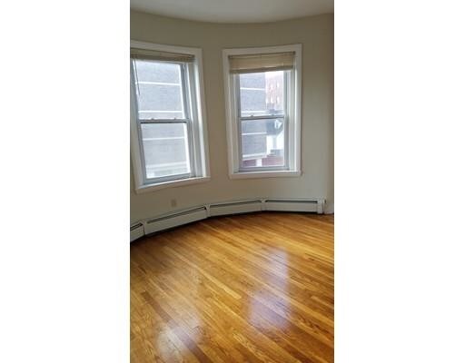 Primary Photo - 863 Massachusetts Ave
