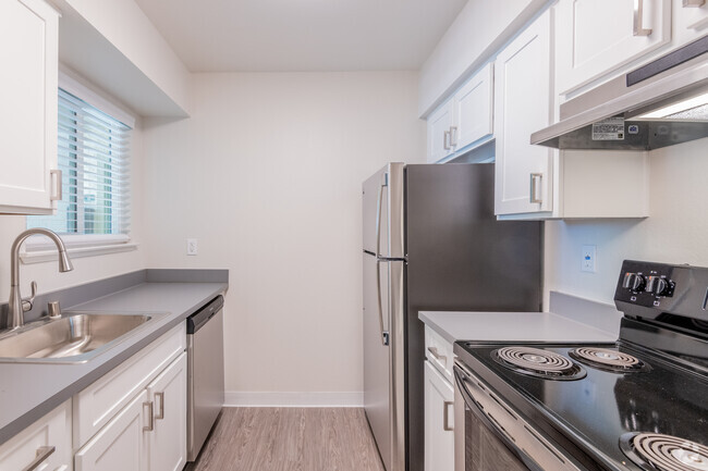 1BR, 1BA - Juniper Apartments