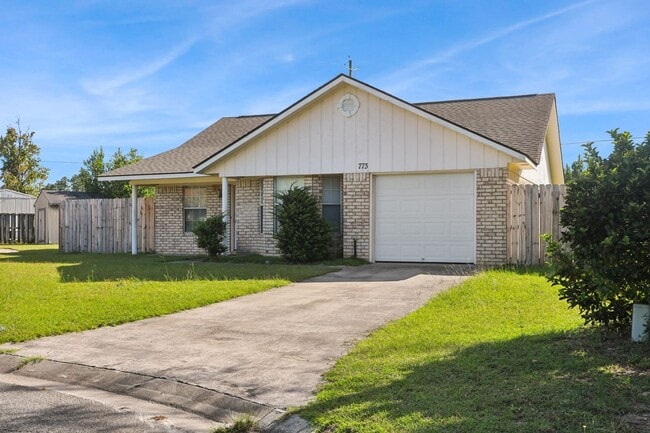 Building Photo - 773 Melissa Dr