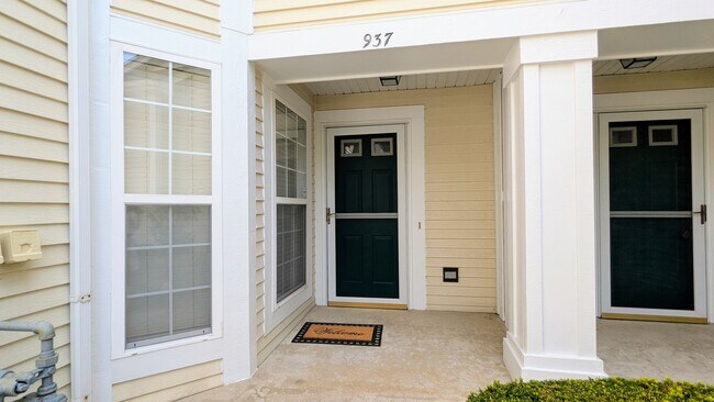 Foto del edificio - 937 Huntington Dr