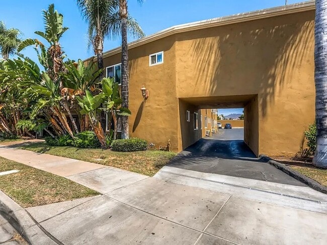 Building Photo - El Cajon Studio for Rent