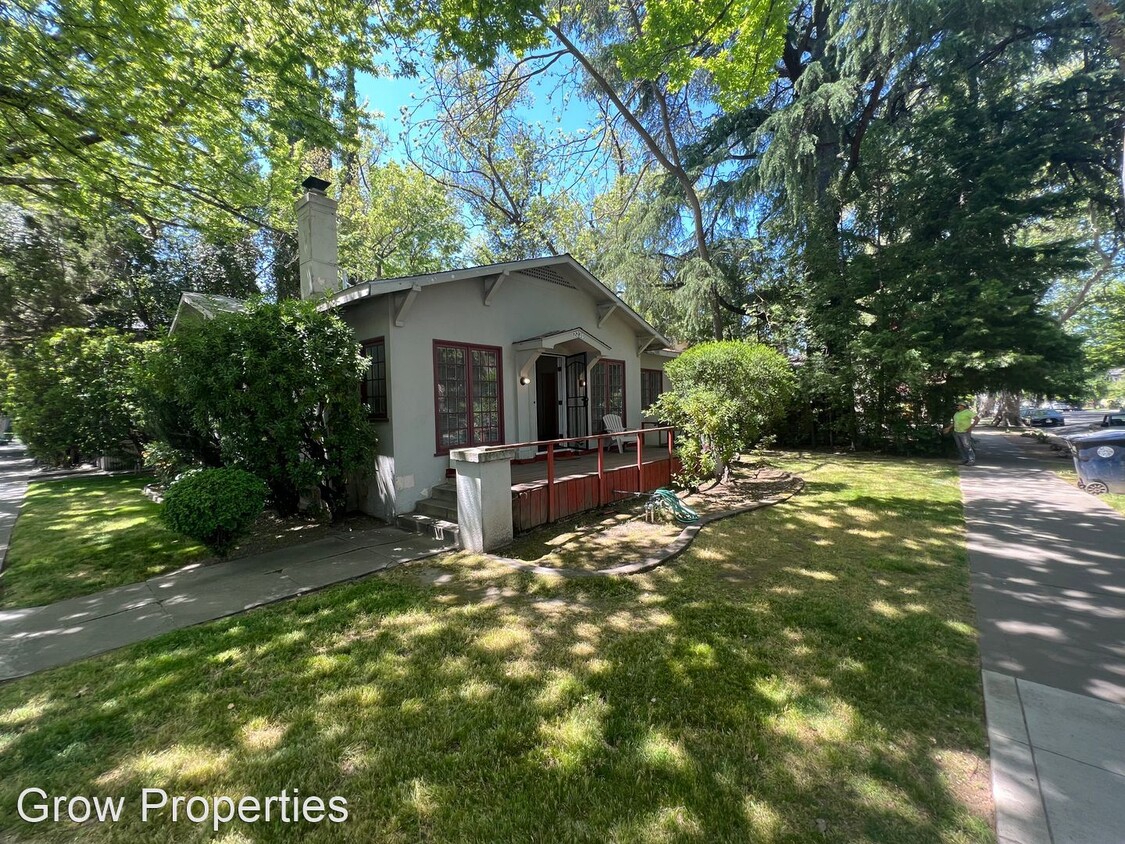 Primary Photo - 3 br, 1 bath House - 2230 G Street