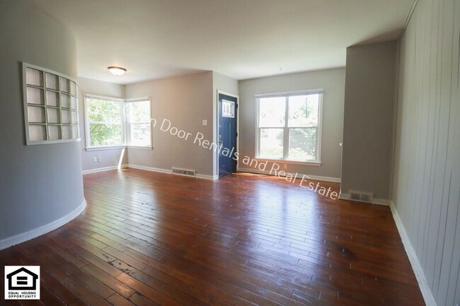 Building Photo - 1603 E Rudisill Blvd
