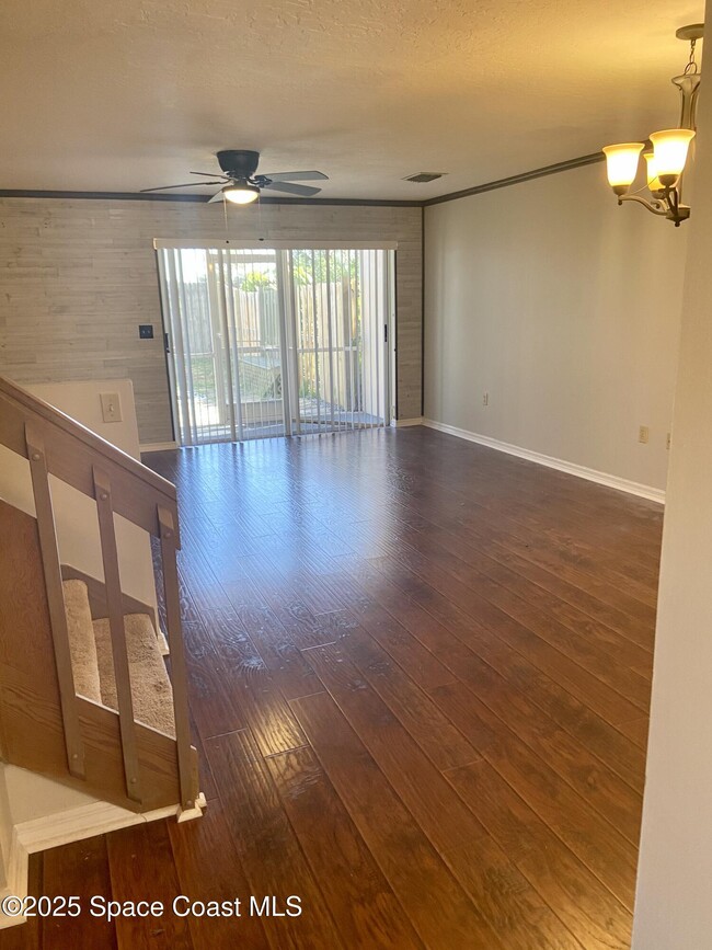 Foto del edificio - 53 Anchor Dr