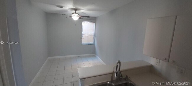 Foto del edificio - 4371 SW 160th Ave