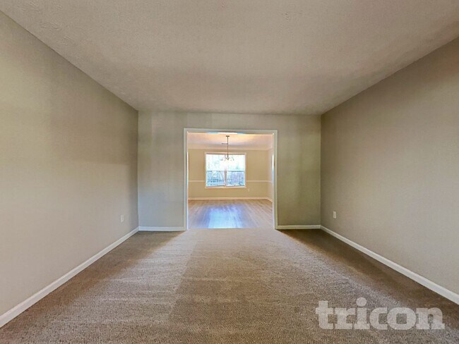 Building Photo - 172 Watson Grove Rd SW