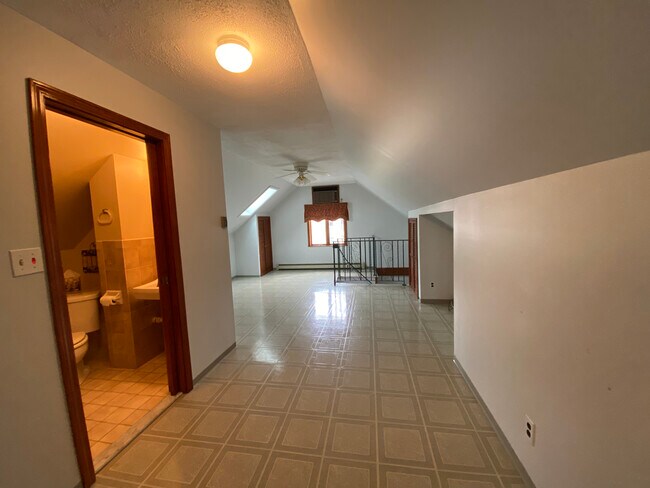 Foto del edificio - 146 W Adams St