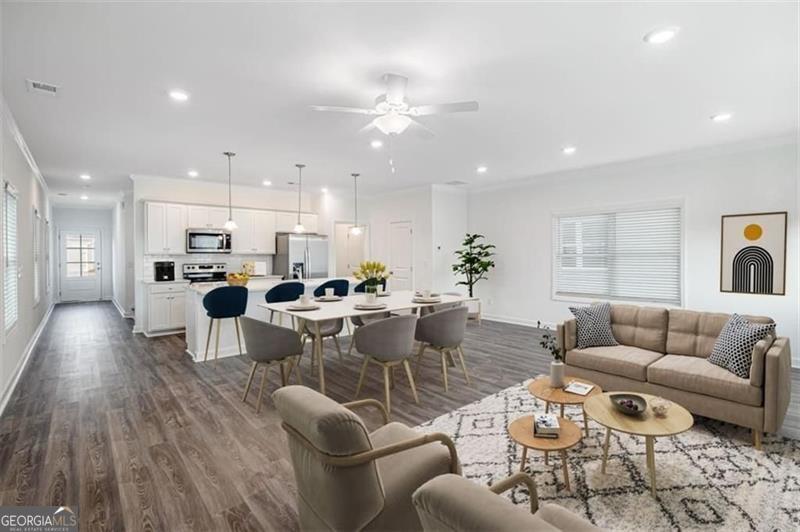 Foto del edificio - 5016 Hillmont Ln