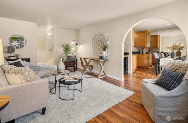 Building Photo - 12252 SE 59th St