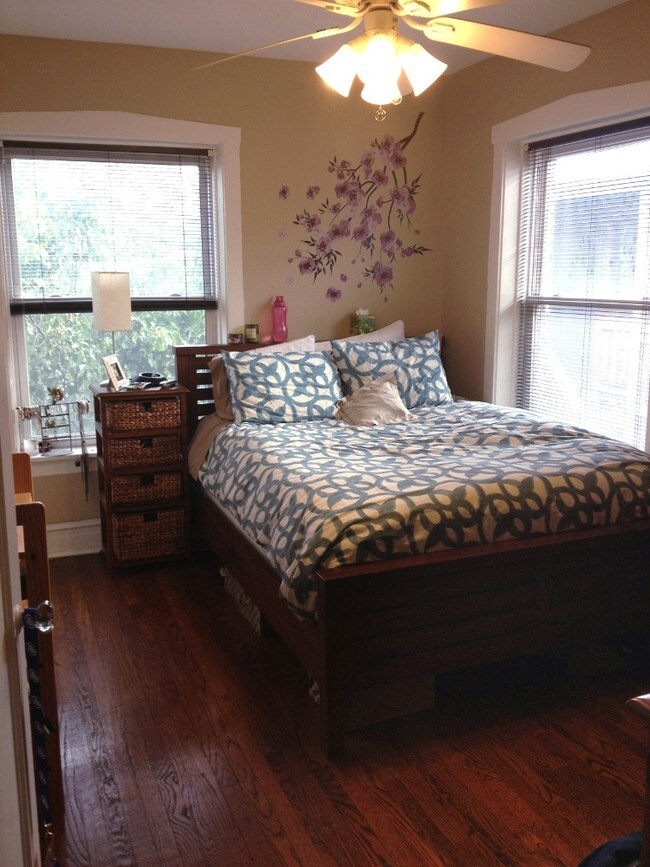 Foto del diseño de interior - 901 W George St