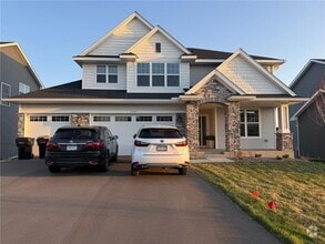 Building Photo - 11305 83rd Ln NE