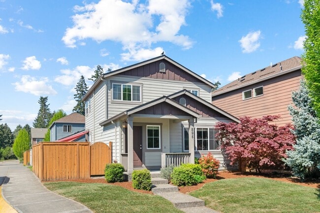 Foto del edificio - Beautiful Beaverton Home in Great Location with a Fenced Yard!