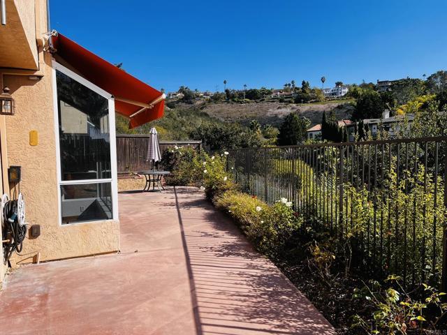 Foto del edificio - 7054 Primentel Ln