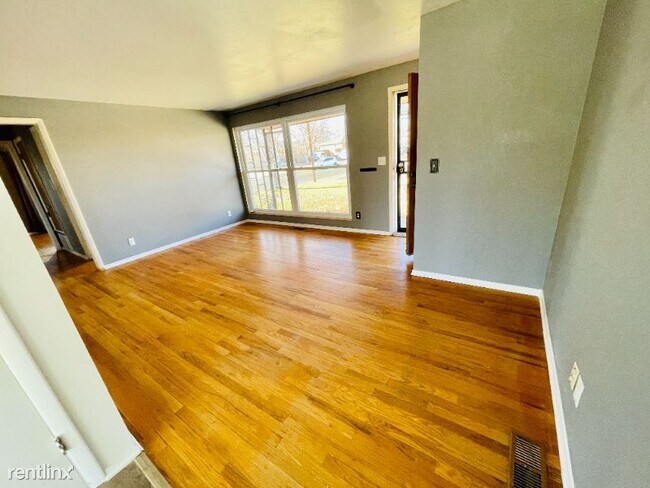 Building Photo - 4 br, 2 bath House - 7100 Berthoud St