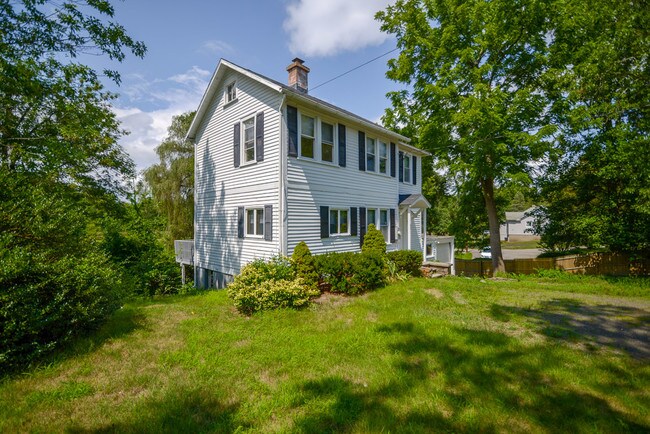 Building Photo - 51 Glenwood Rd