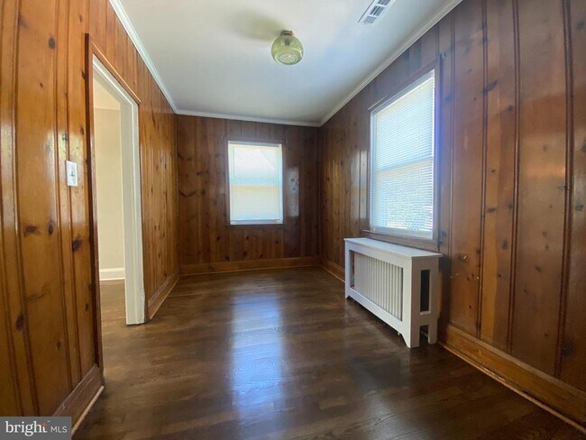 Building Photo - 5212 Biddison Ln