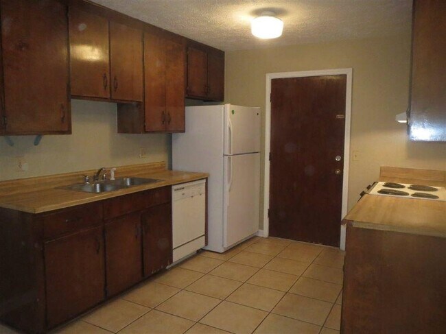 Foto del edificio - 2932 Greenon Ln