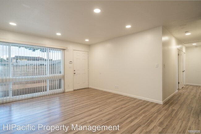 Building Photo - 3 br, 2 bath House - 1177 Palekaiko