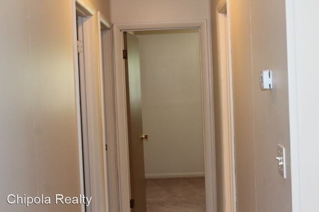 Building Photo - 3 br, 1 bath House - 3572 Laramore Rd