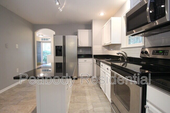 Foto del edificio - 1649 Bennington Hollow Ln