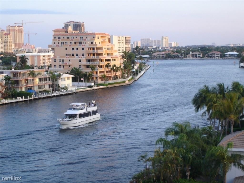 Primary Photo - 888 Intracoastal Dr