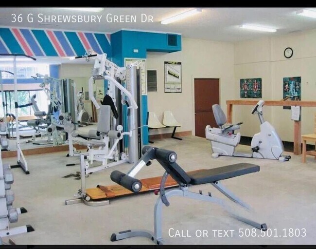 Foto del edificio - 36 G Shrewsbury Green Dr-