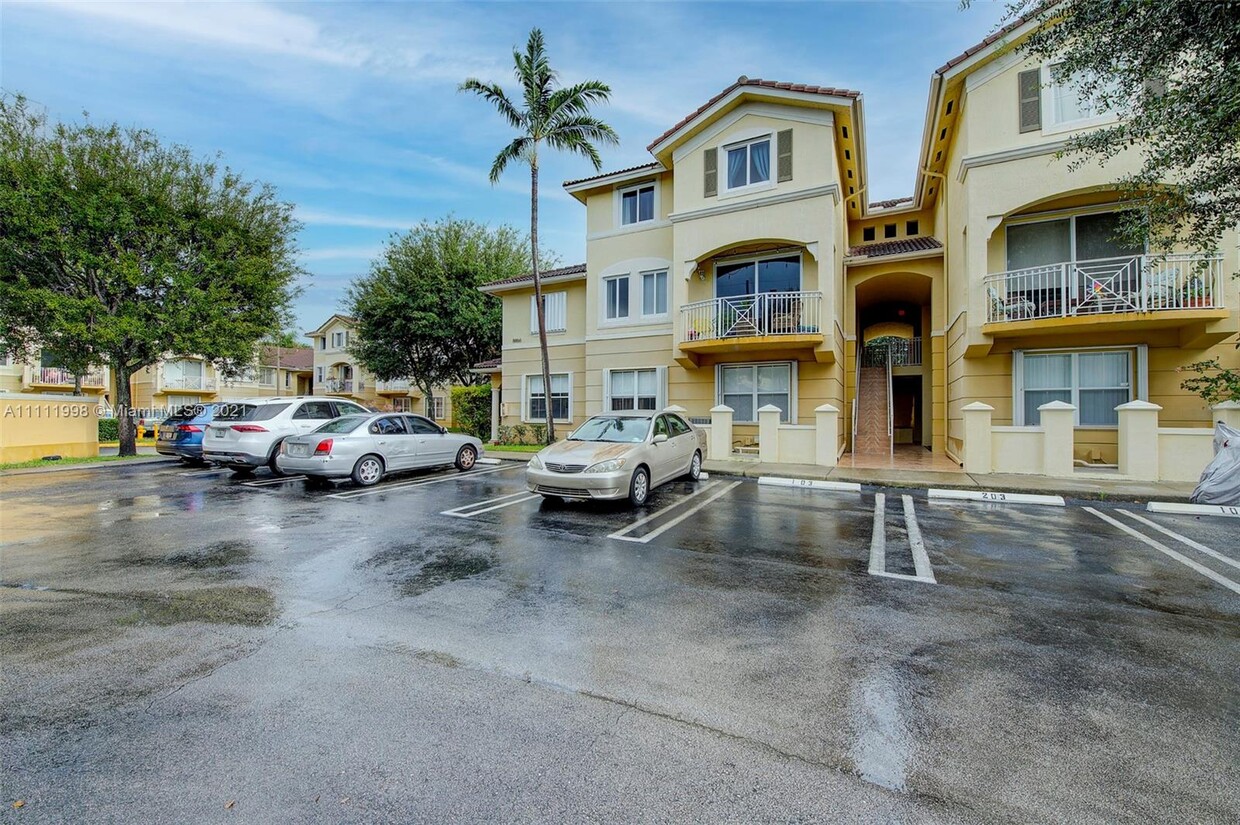 8866 W Flagler St Unit 201, Miami, FL 33174 Condo for Rent in Miami