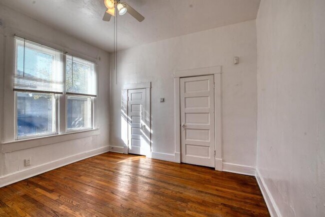 Building Photo - 1819 NW 38th St