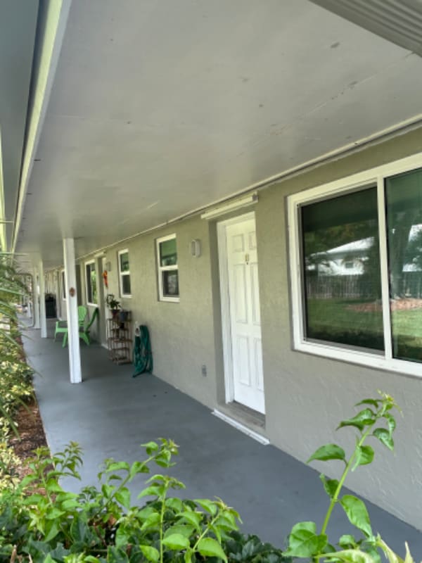 Building Photo - 860 NW 10th Terrace