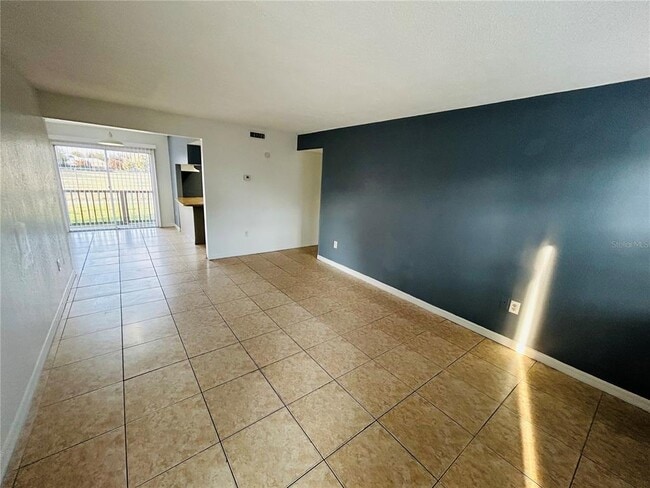 Foto del edificio - 2775 L B McLeod Rd