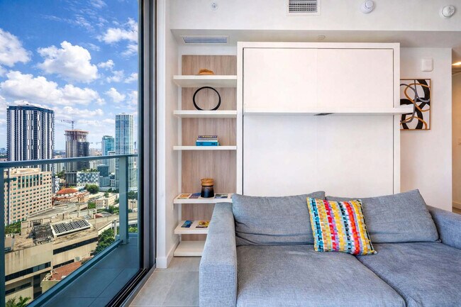 Foto del edificio - 227 NE 2nd St