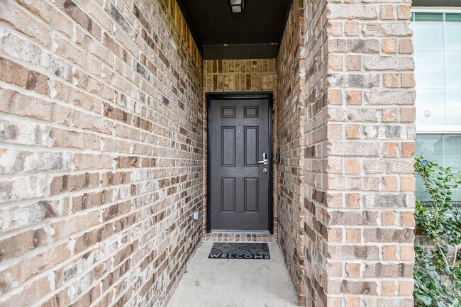 Foto del edificio - 2519 Sunlit Meadow Trl