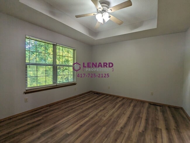 Foto del edificio - Farm Rd 123