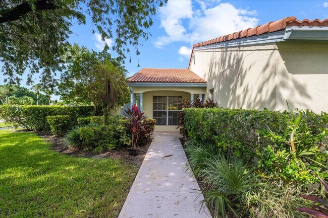 Foto del edificio - 2216 Las Casitas Dr