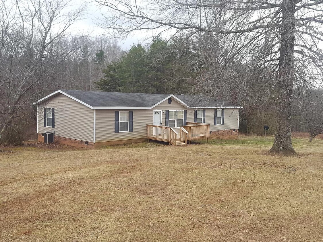 Primary Photo - 10563 Chalk Level Rd