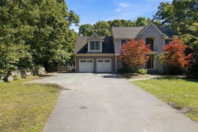 Building Photo - 37 Seabury Dr