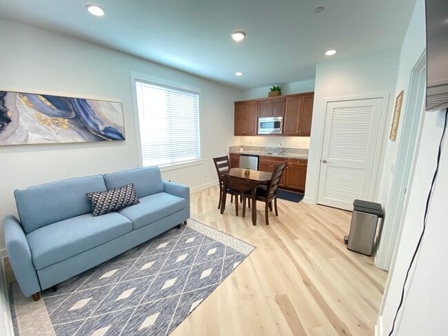 Building Photo - 29373 Laredo Cir