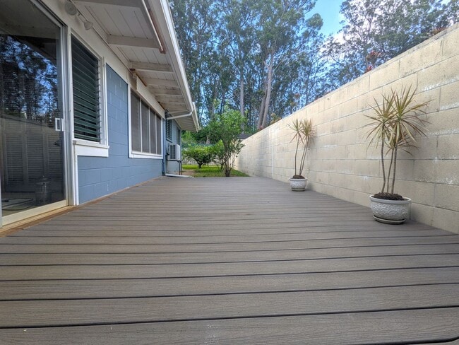 Photo - Country living in the City - Huge bonus room, entertainment deck, covered lanai and lots of storage. House