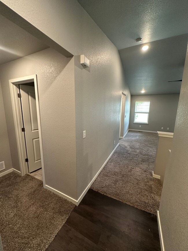 Foto del edificio - Beautiful 4 Bedroom House in Ault!