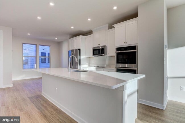 Foto del edificio - 13172 Arches Rd