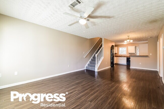 Foto del edificio - 1006 Weatherwood Pl NE