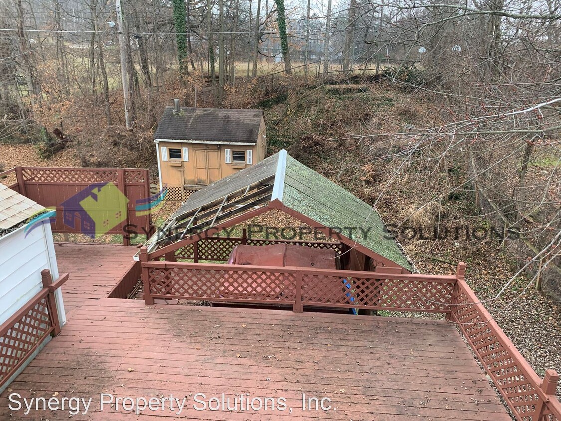 Primary Photo - 2 br, 1 bath House - Manchester Rd 851