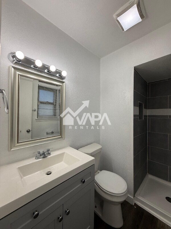 Foto del edificio - 538 Maddux St